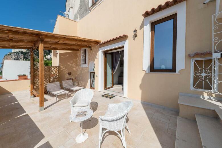 Torre Del Califfo Amalfi Relais