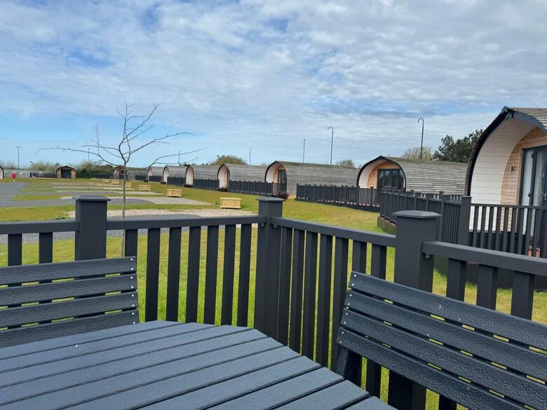 Ffrith Park Hotel Pods