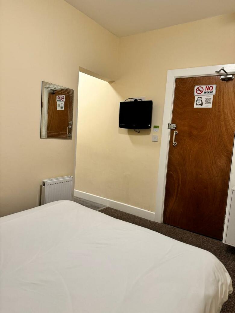 Charlton Aparthotel