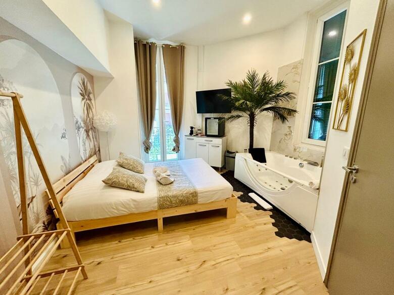 Apartamento Hotel Les Orangers