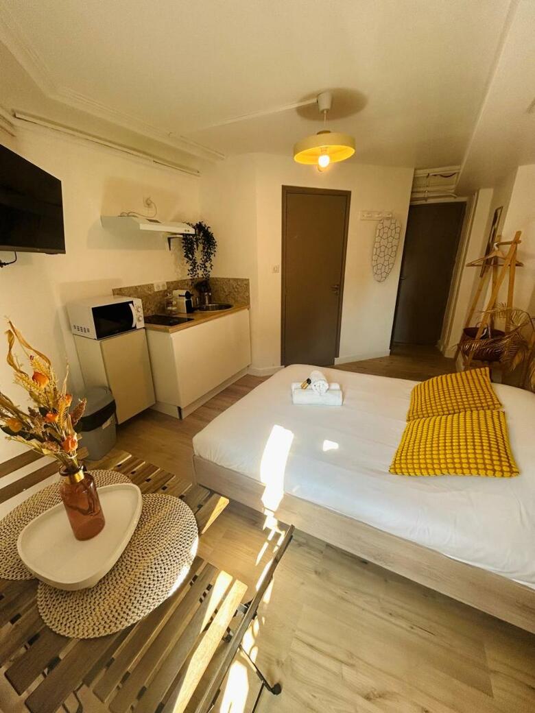 Apartamento Hotel Les Orangers