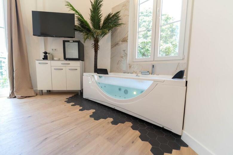 Apartamento Hotel Les Orangers