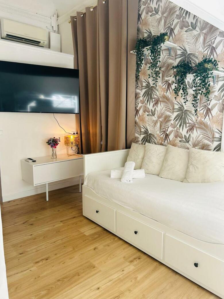 Apartamento Hotel Les Orangers