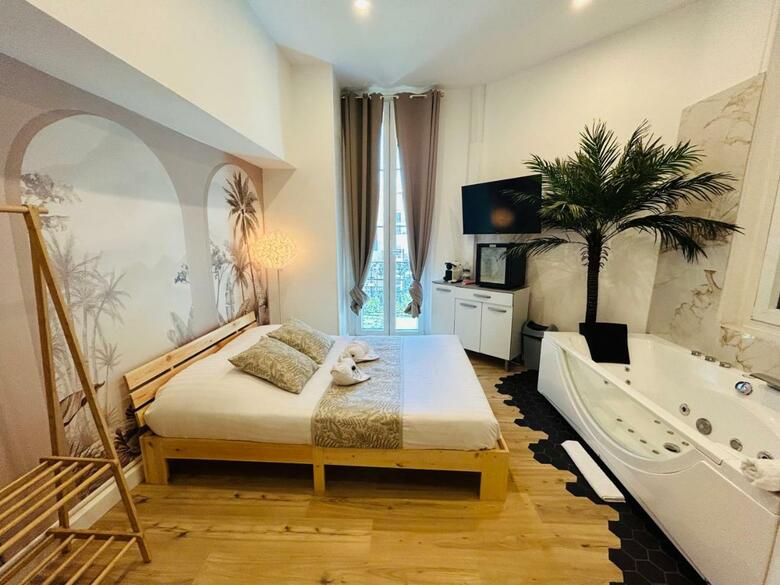 Apartamento Hotel Les Orangers