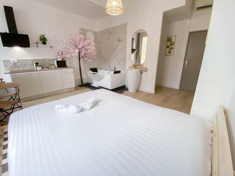Apartamento Hotel Les Orangers
