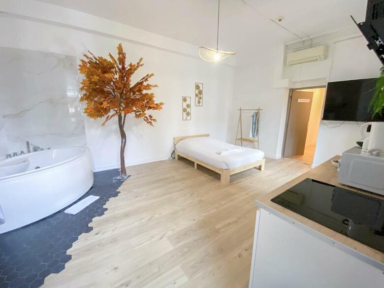 Apartamento Hotel Les Orangers
