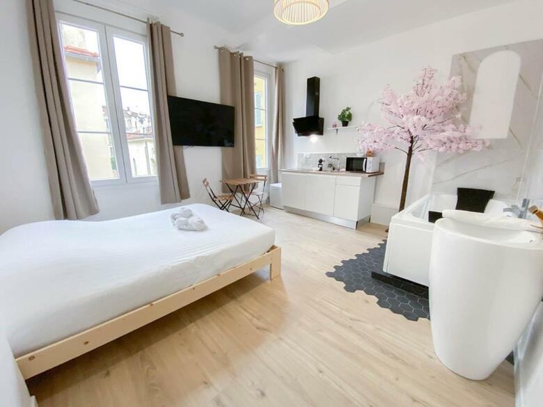 Apartamento Hotel Les Orangers