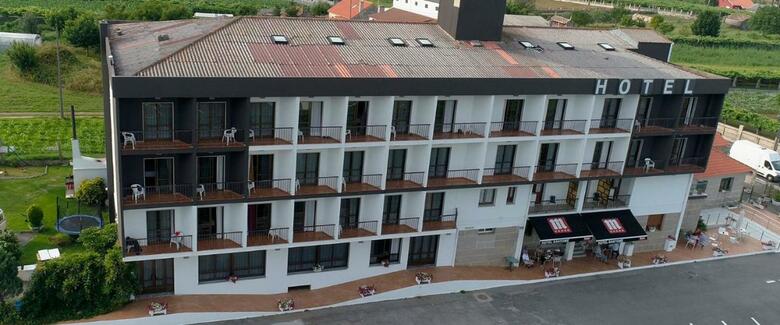 Hotel Santom�