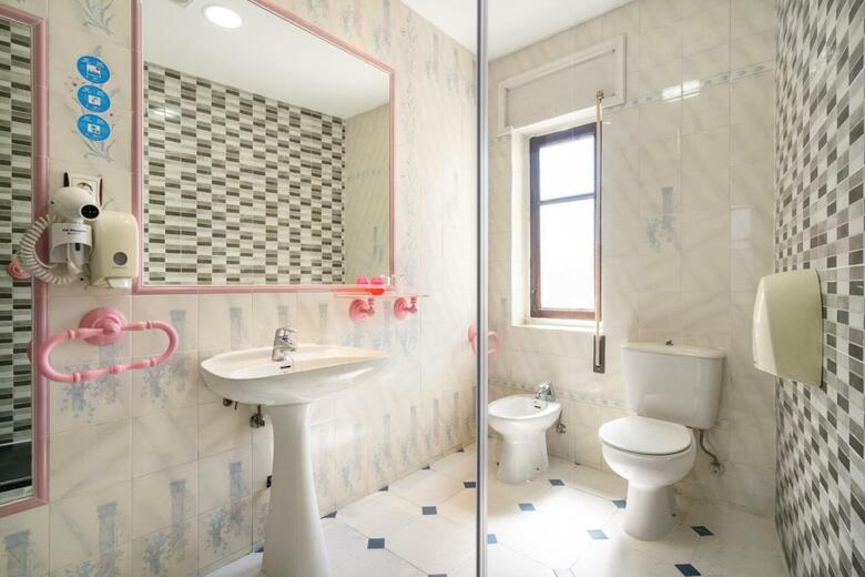 Hotel La Quinta De Santill�n