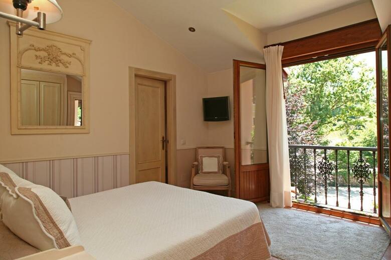 Hotel Rural Arpa De Hierba