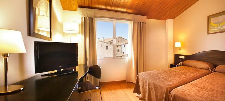 Hotel Villa De Biar Shc