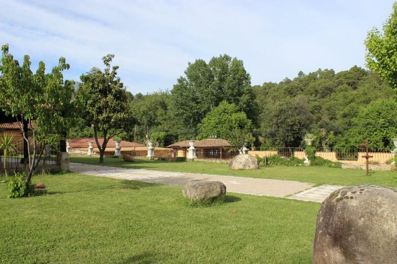 La Muralla De Gredos Hotel Rural