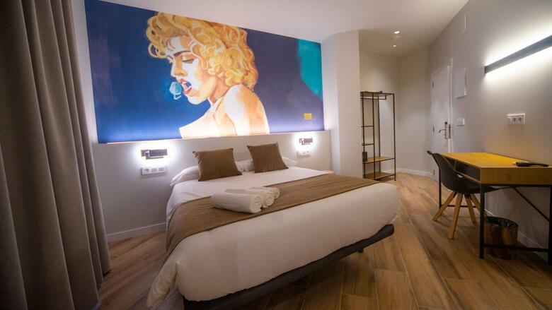 Hotel Sleep Turia Music & Art