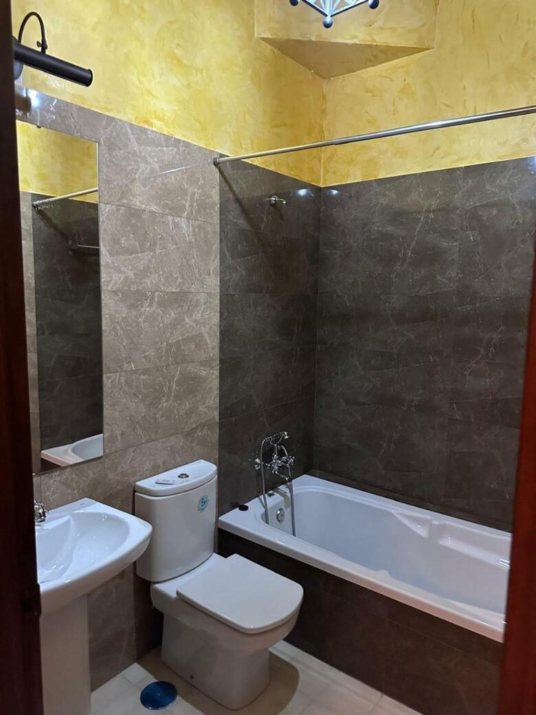 Hostal Hotel La Plazuela