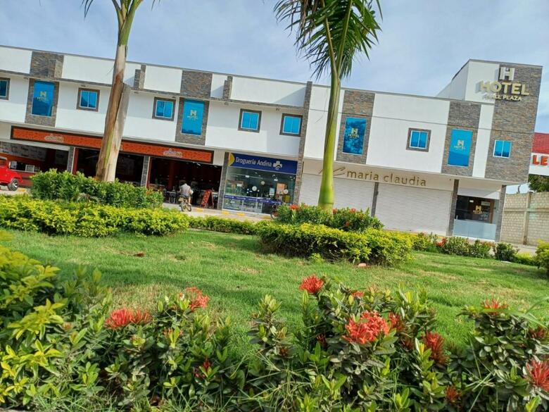 Hotel Mall Plaza