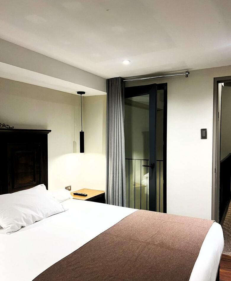 Hotel Montes Central