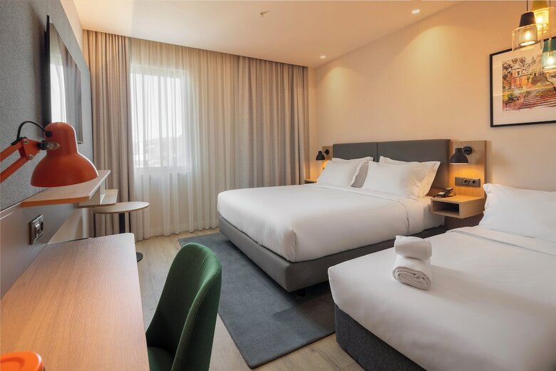 Holiday Inn Braga, An Ihg Hotel