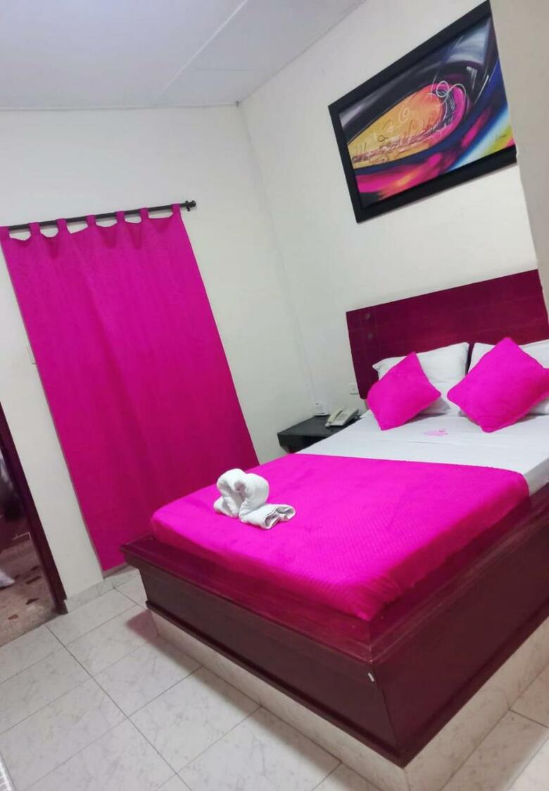 Hotel Flamingo Inn