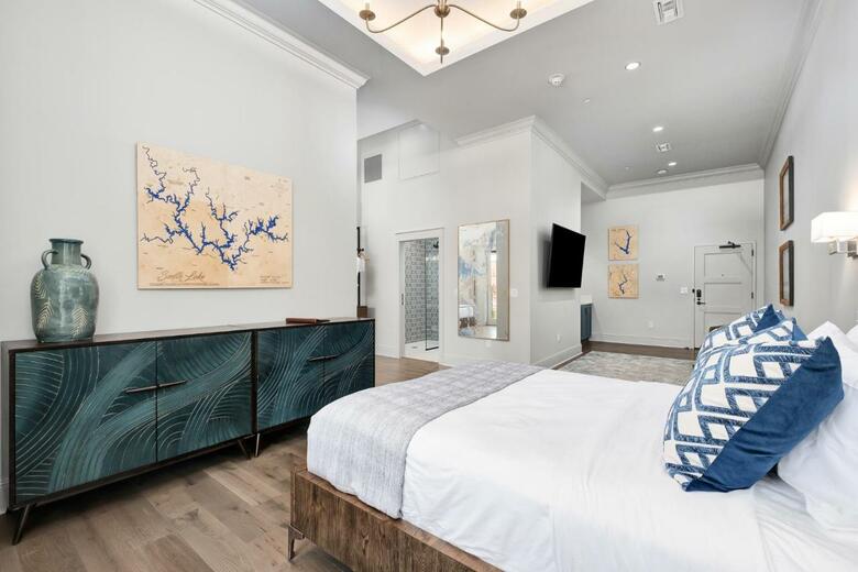 The Flying Fifty Hotel