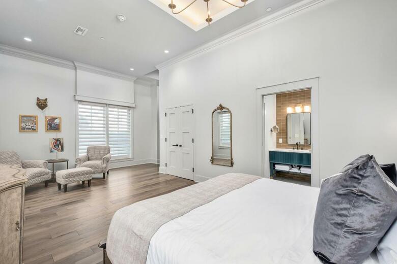 The Flying Fifty Hotel