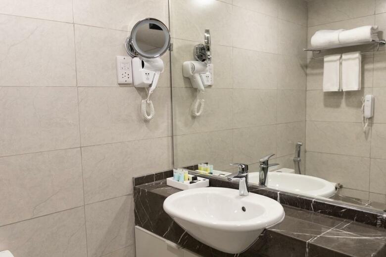 Vendome Plaza Hotel