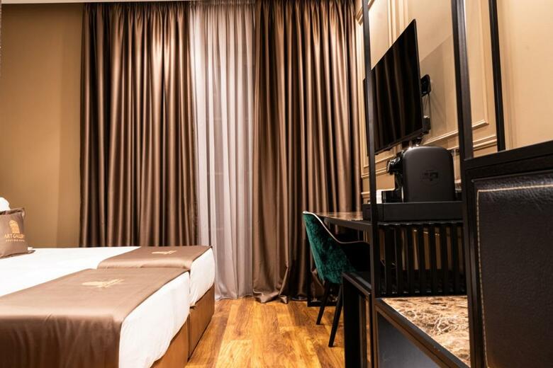Art Gallery Boutique Hotel