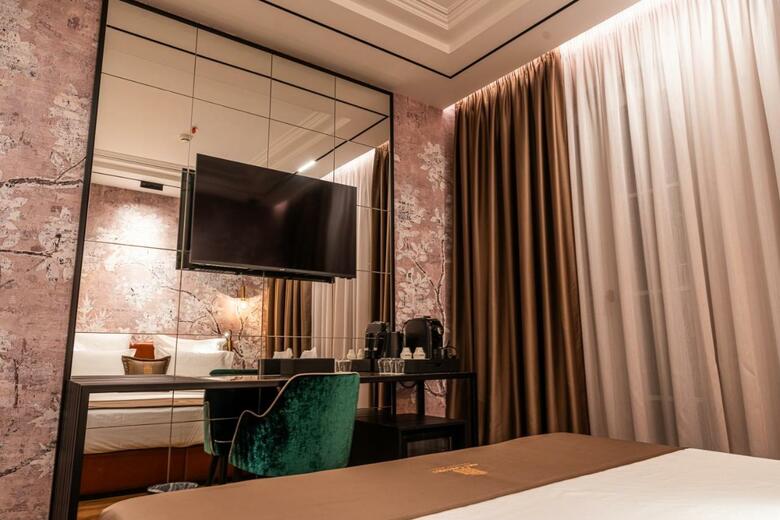 Art Gallery Boutique Hotel