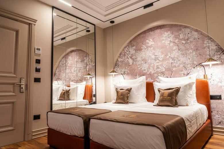 Art Gallery Boutique Hotel