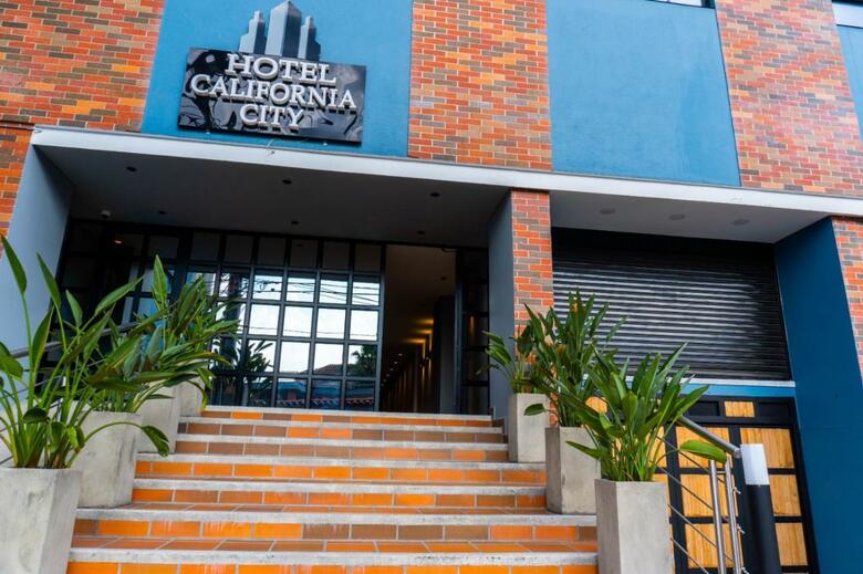 Hotel California Center Med