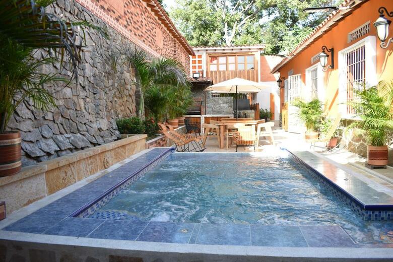 Hotel Isabella Santa Marta