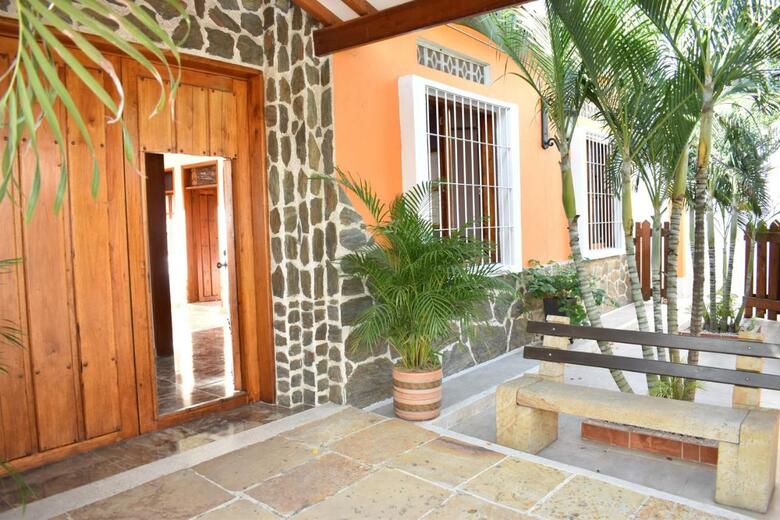 Hotel Isabella Santa Marta