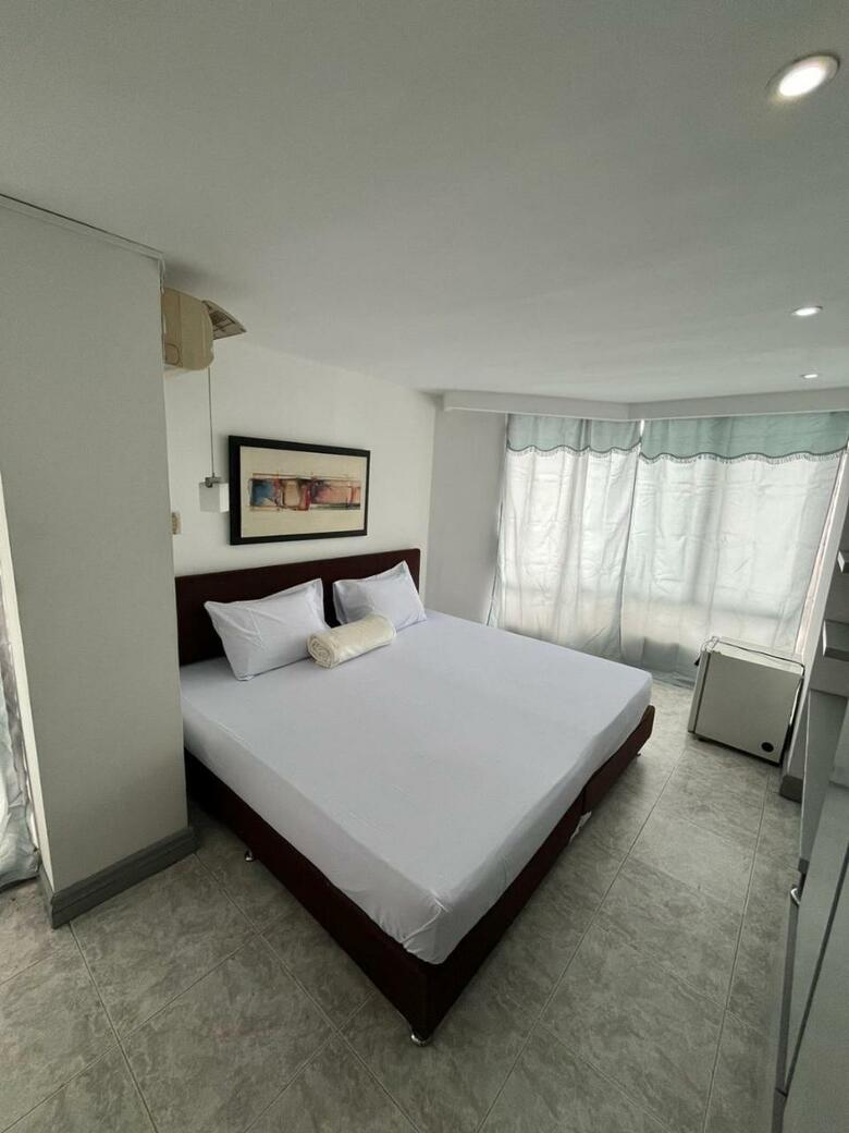 Hotel Armenia Lions