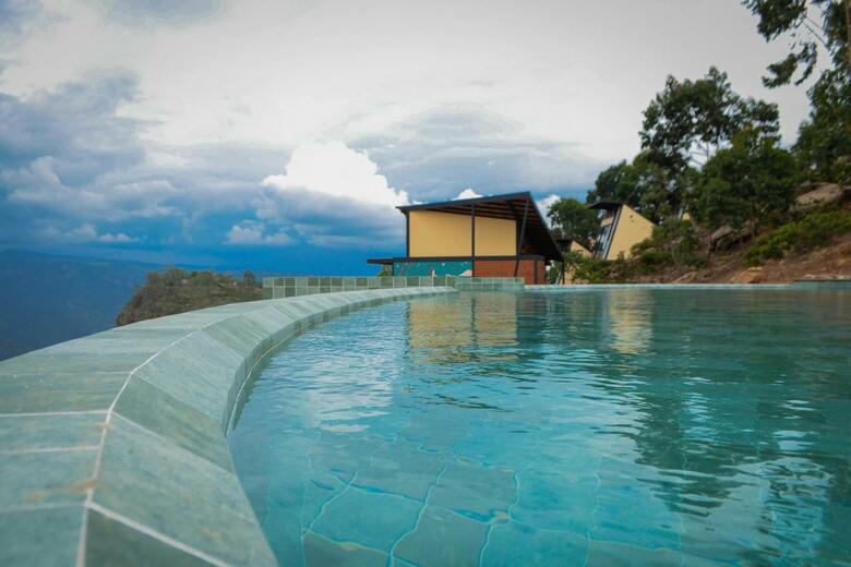 Hotel Abor�genes