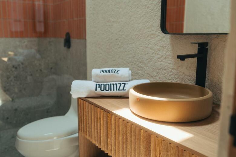 Hotel Roomzz Laureles