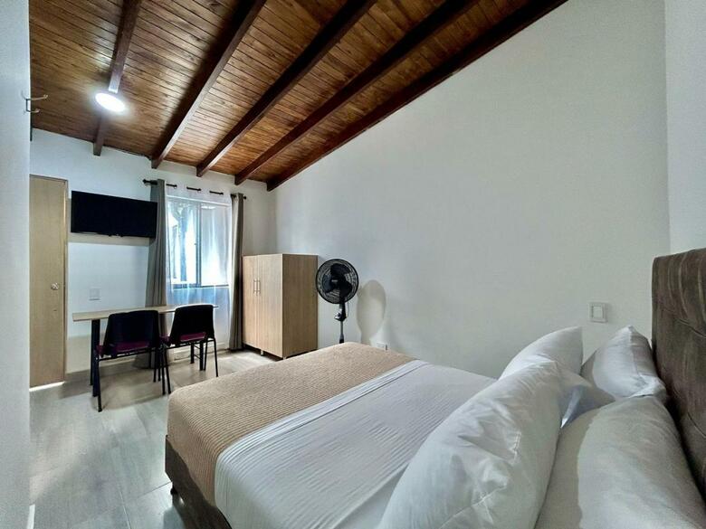 Apartahotel Castellana
