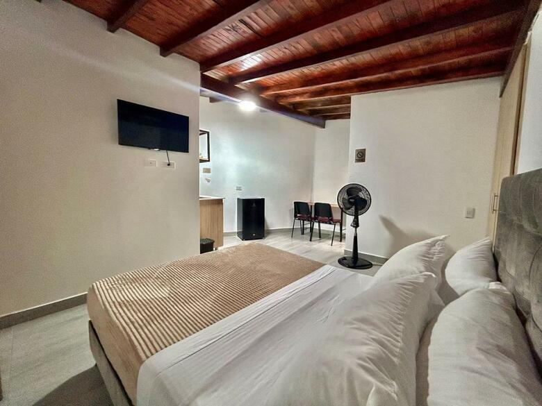 Apartahotel Castellana