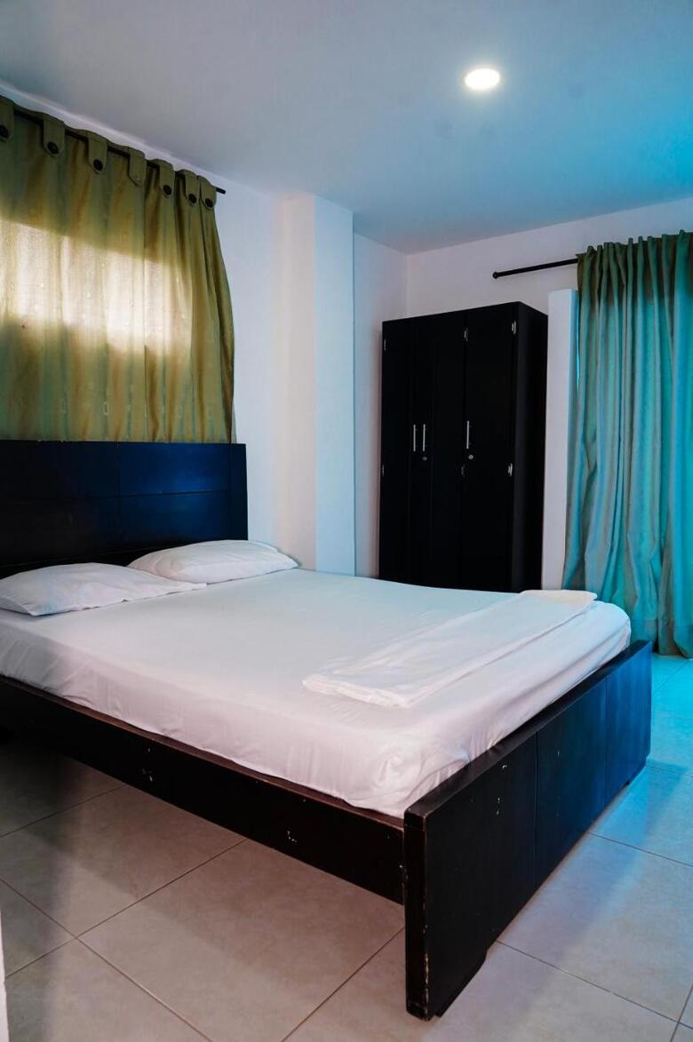 Hotel Jiisot Camarones Inn
