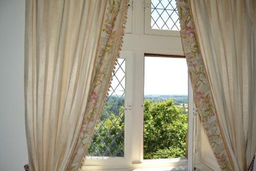 Bed & Breakfast Ch�teau De Peufeilhoux