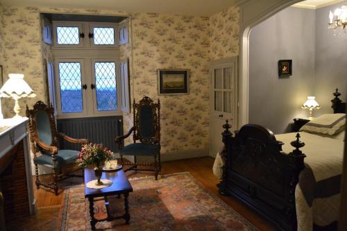 Bed & Breakfast Ch�teau De Peufeilhoux