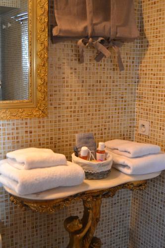 Bed & Breakfast Ch�teau De Peufeilhoux