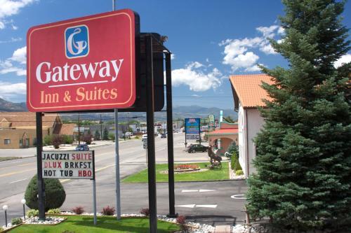 Hotel Gateway Inn And Suites
