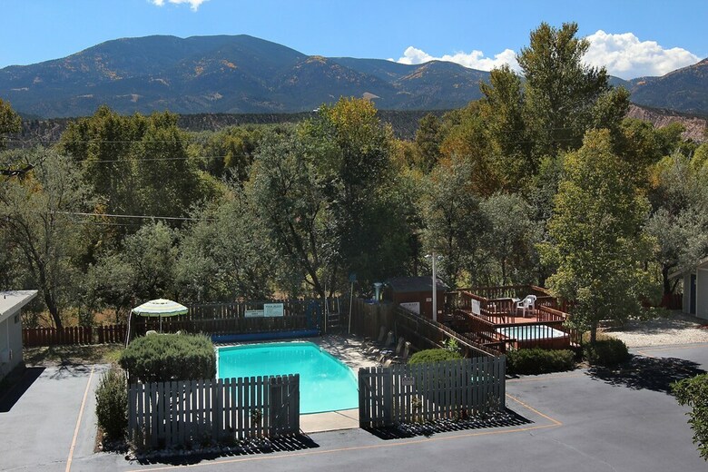 Motel Salida Inn & Monarch Suites