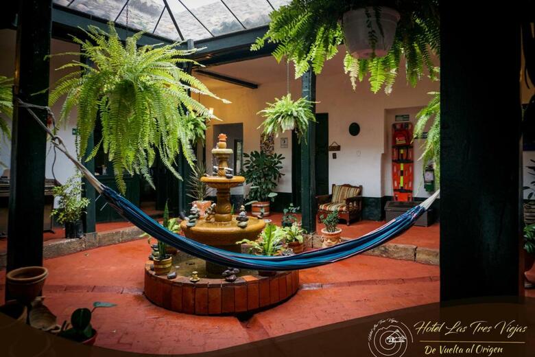 Hotel Las Tres Viejas
