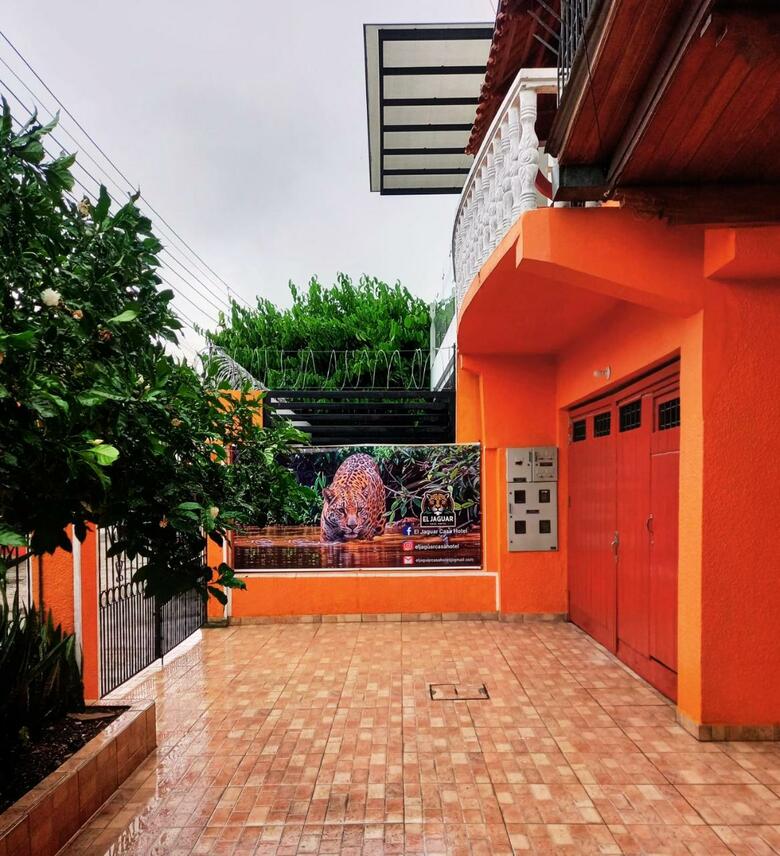 El Jaguar Casa Hotel