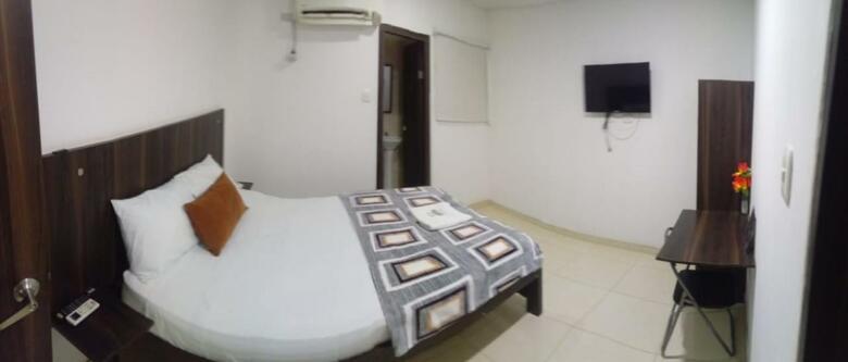 Hotel Silver Plaza