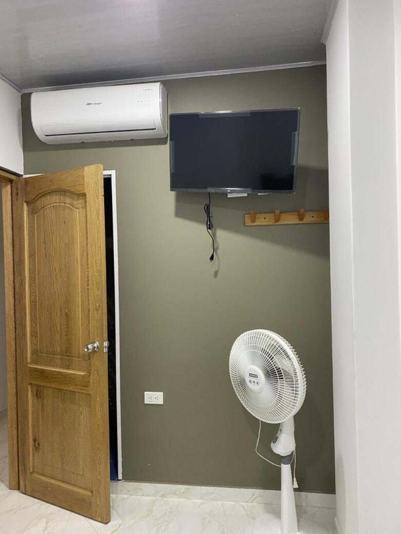 Hostal Casa Hotel Al Barsha
