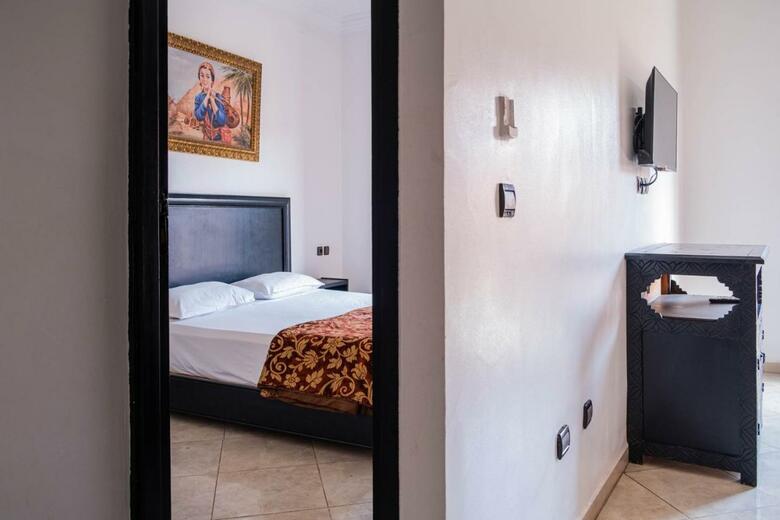 Albergue Apart Hotel Larbi