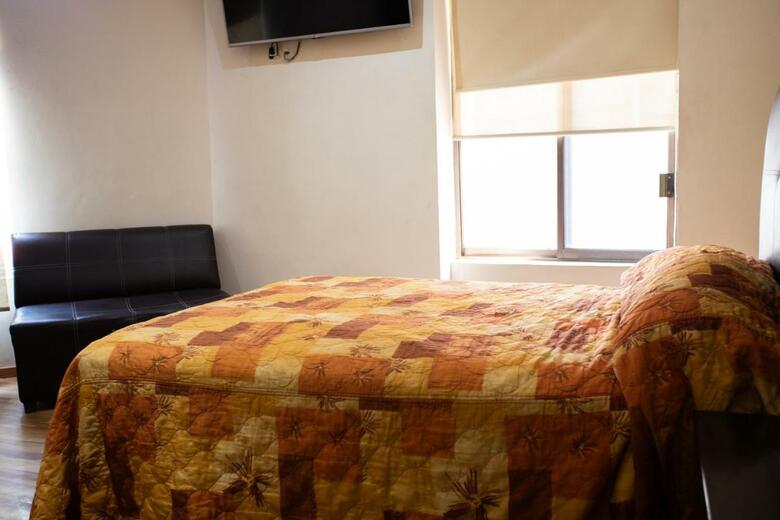Hotel Colonial
