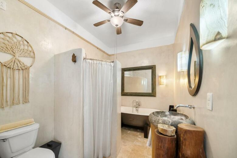 Hotel Casa Xhule Holbox 12 People