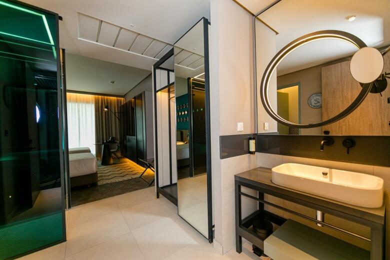 Hotel The Nine Lifestyle Experience